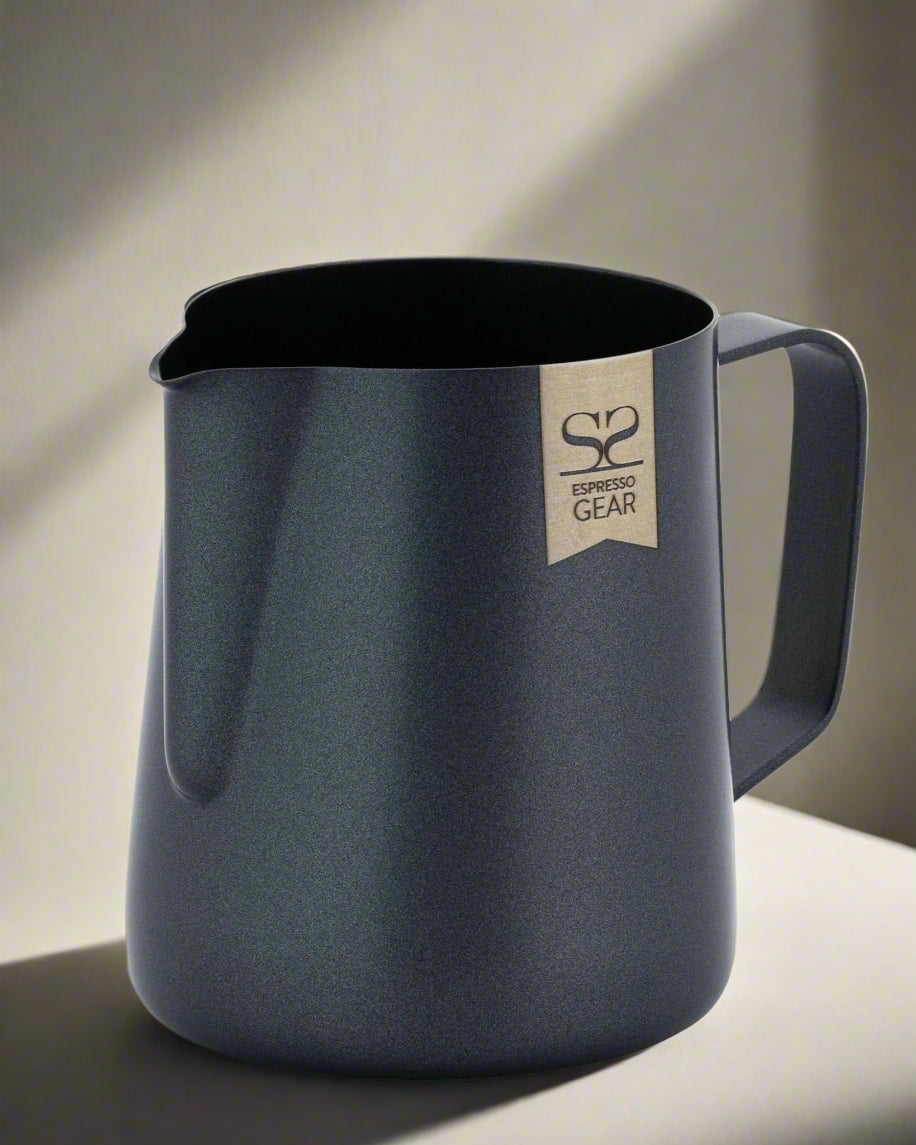 PITCHER BLACK 350ML -ESPRESSO GEAR