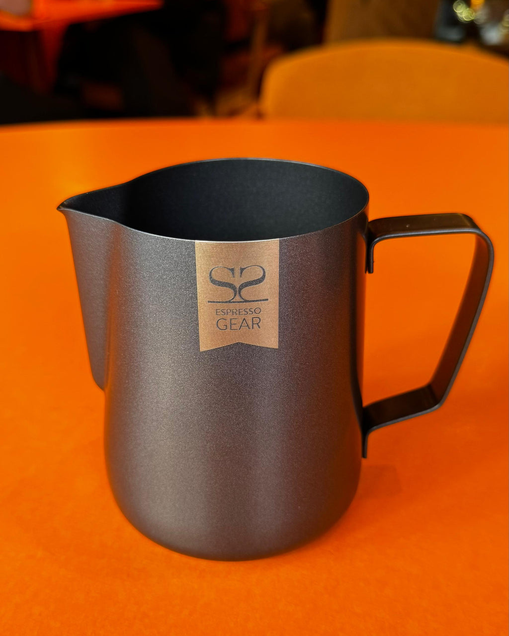 PITCHER BLACK 600ML - ESPRESSO GEAR